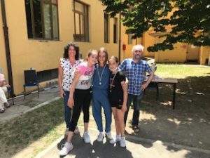 alunne premiate per la gara individuale di LANCIO DEL VORTEX categoria RAGAZZE