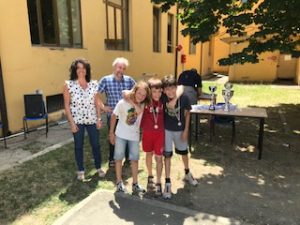 alunni premiati per la gara individuale di LANCIO DEL VORTEX categoria RAGAZZI